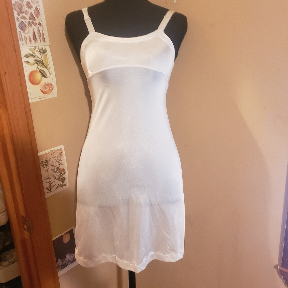 Vintage  Her Majesty Slip/night Gown Sheer